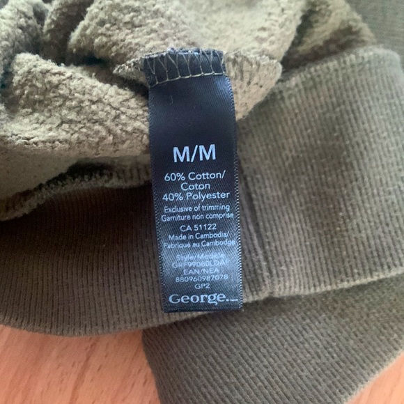 Camouflage pull over - Picture 3 of 3